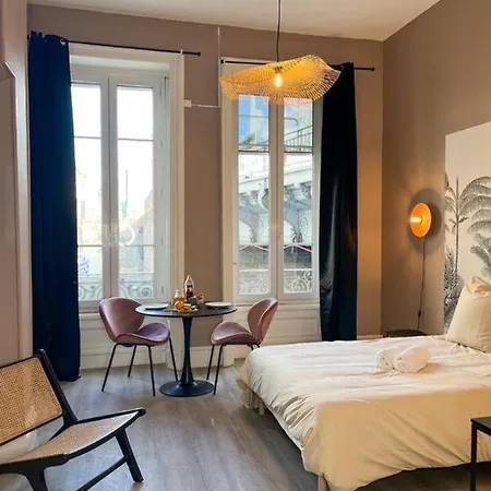 Petraa Lejlighed Lyon